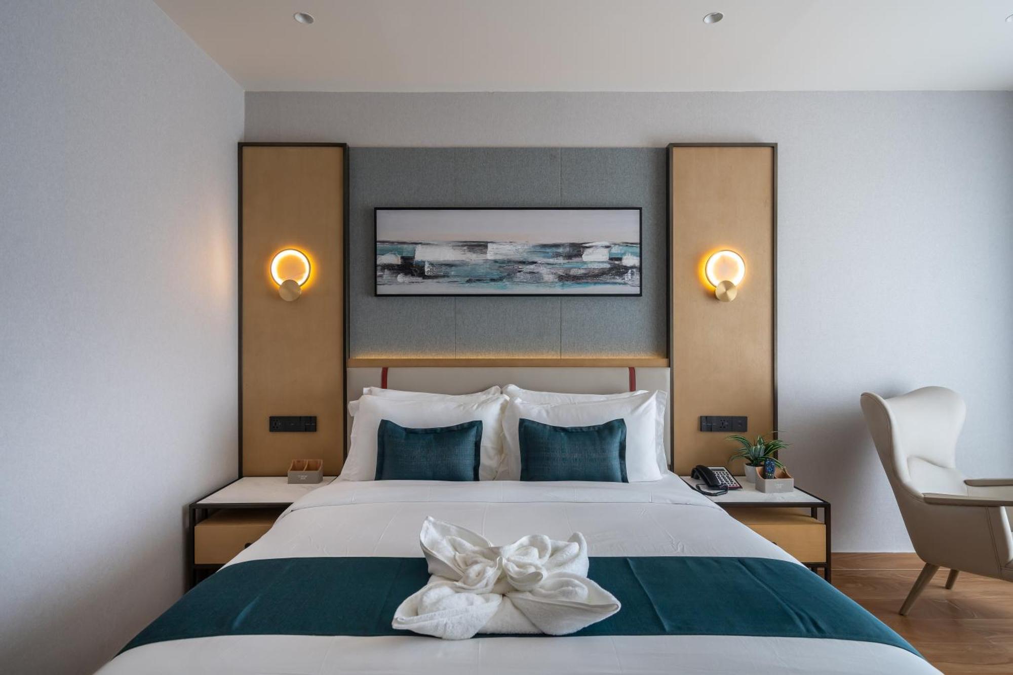 Copper Leaf Hotels, Tirunelveli Esterno foto